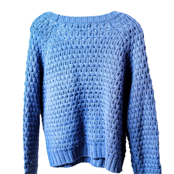 Forever 21 Blue Cable Knit Sweater - Picture 2 of 3